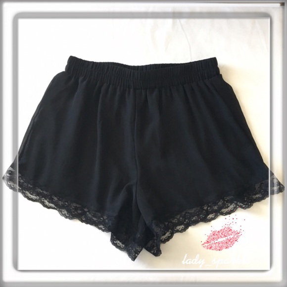 Lush Black Lace Trim Shorts - Picture 2 of 8
